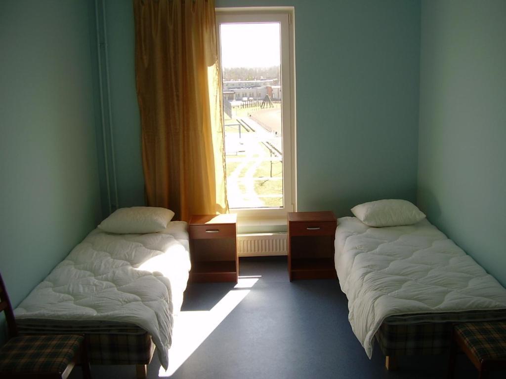 Sports Centre Haapsalu Hostel Стая снимка